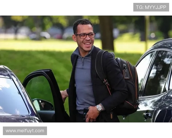 罗塞尼尔恩佐与约恩森冲突已在更衣室化解 罗塞尼尔恩佐与约恩森冲突已在更衣室化解